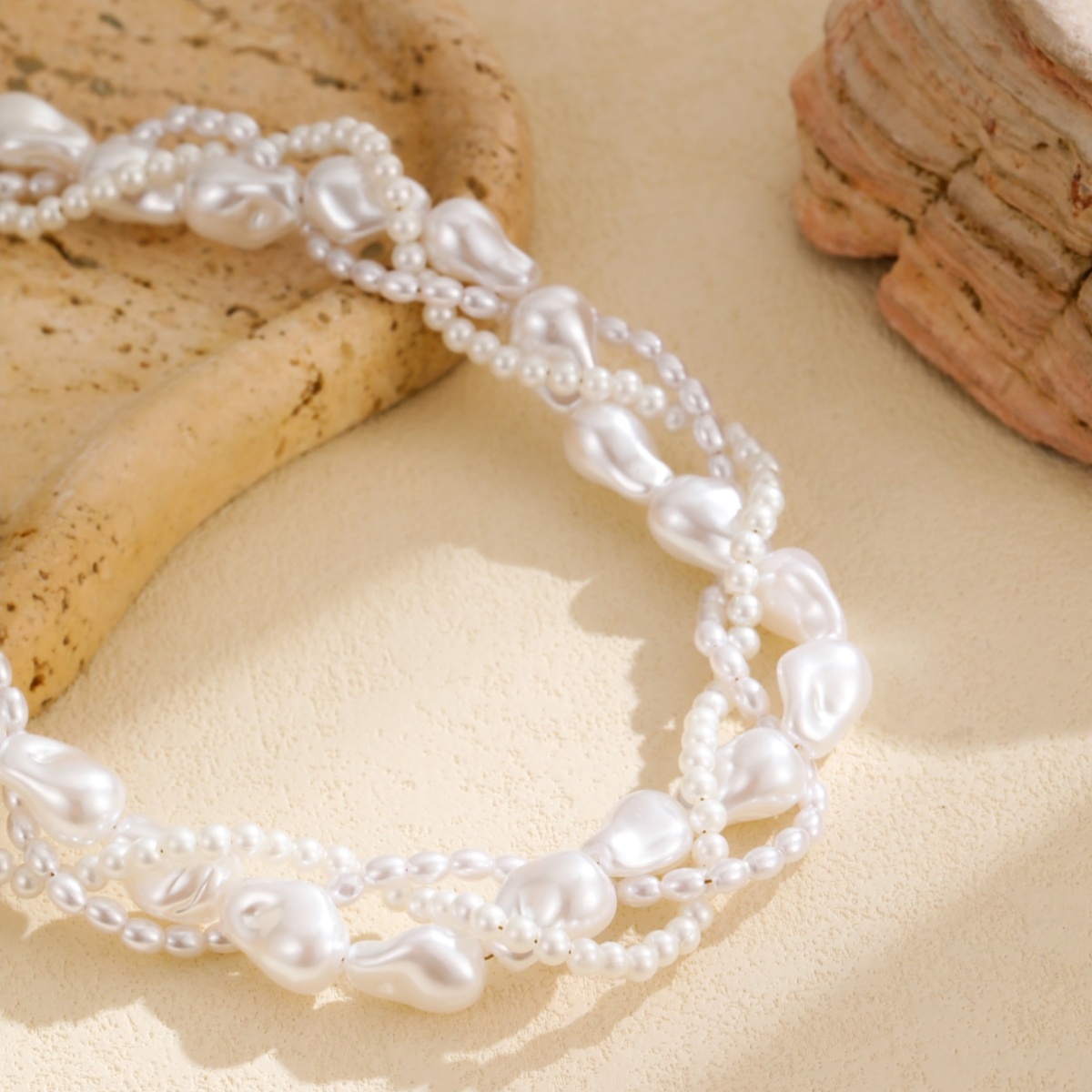 Women's Bohemian Irregular Baroque Imitation Pearl Neck Chain